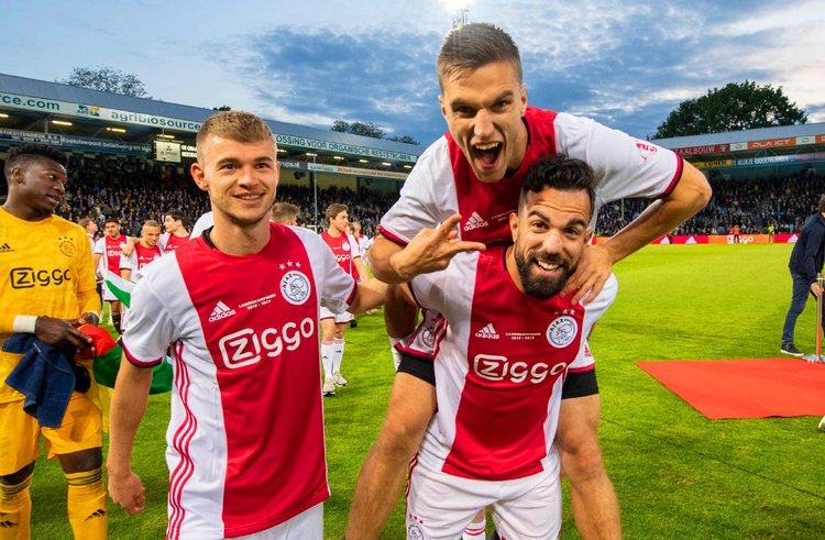 穆勒在19 穆勒在19