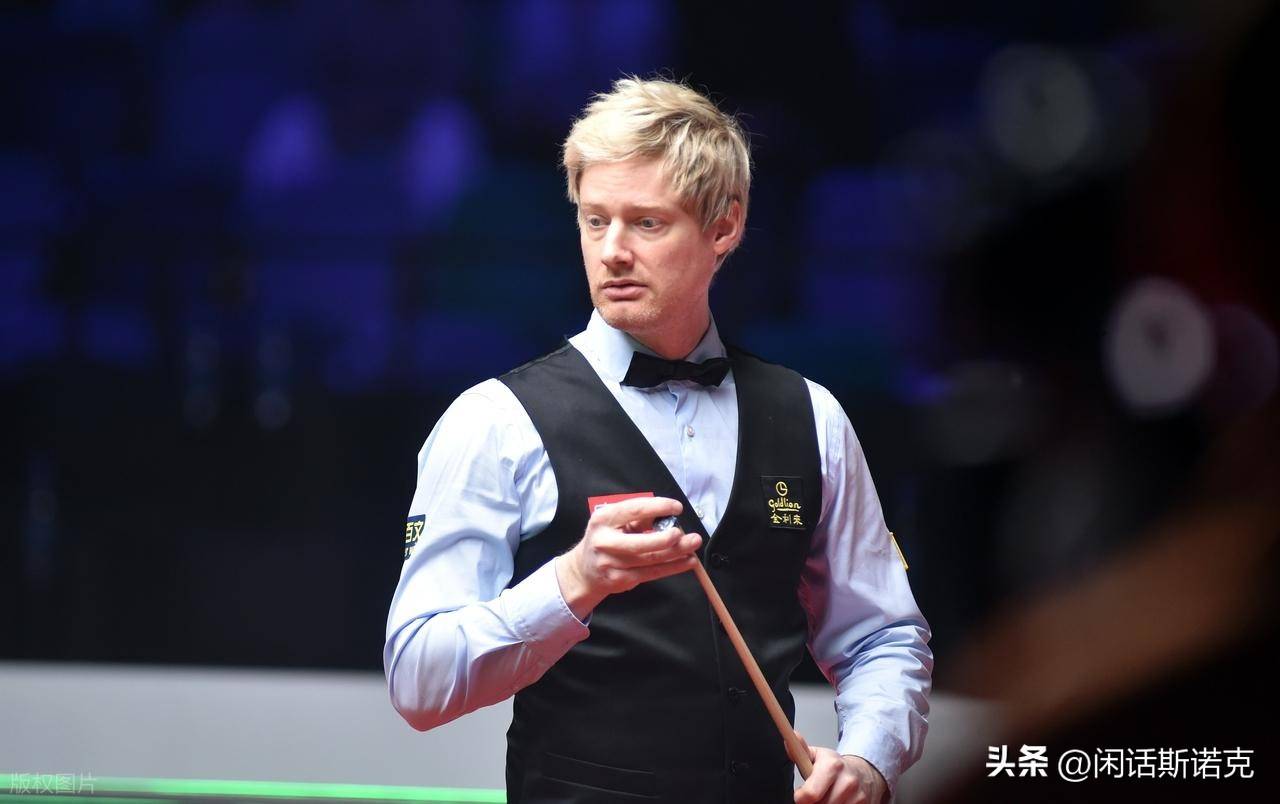 表现得更加 表现得更加