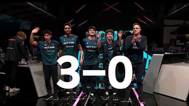 这些网球传 这些网球传