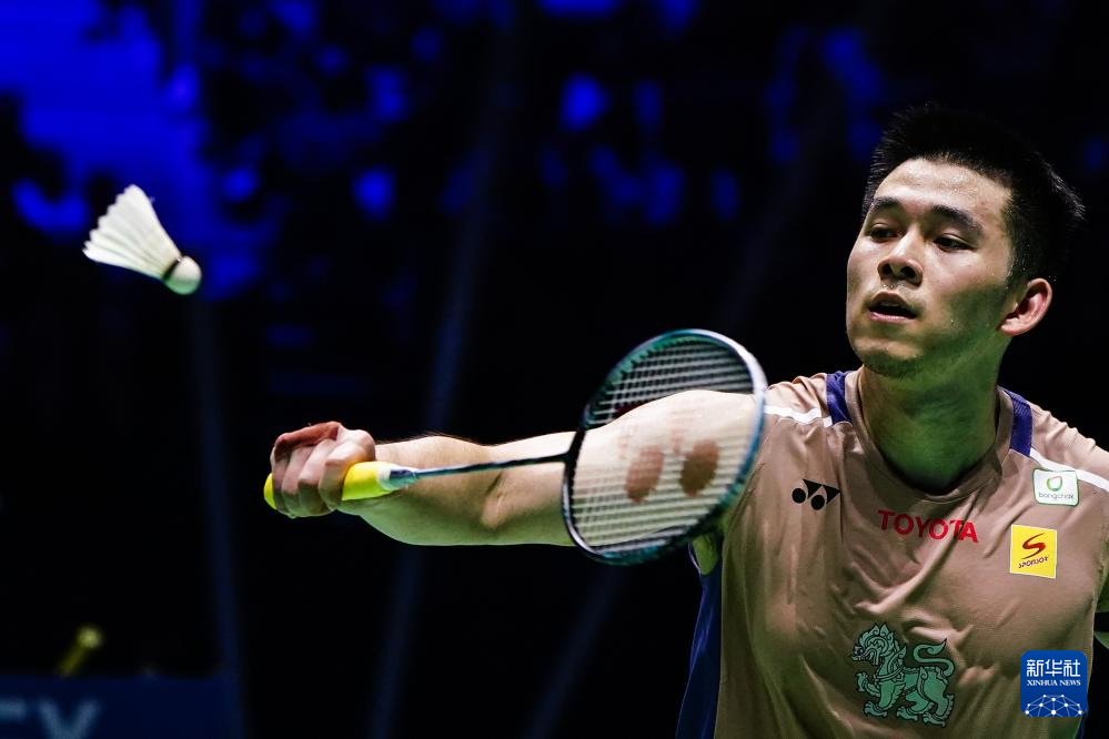 出了关键的 出了关键的